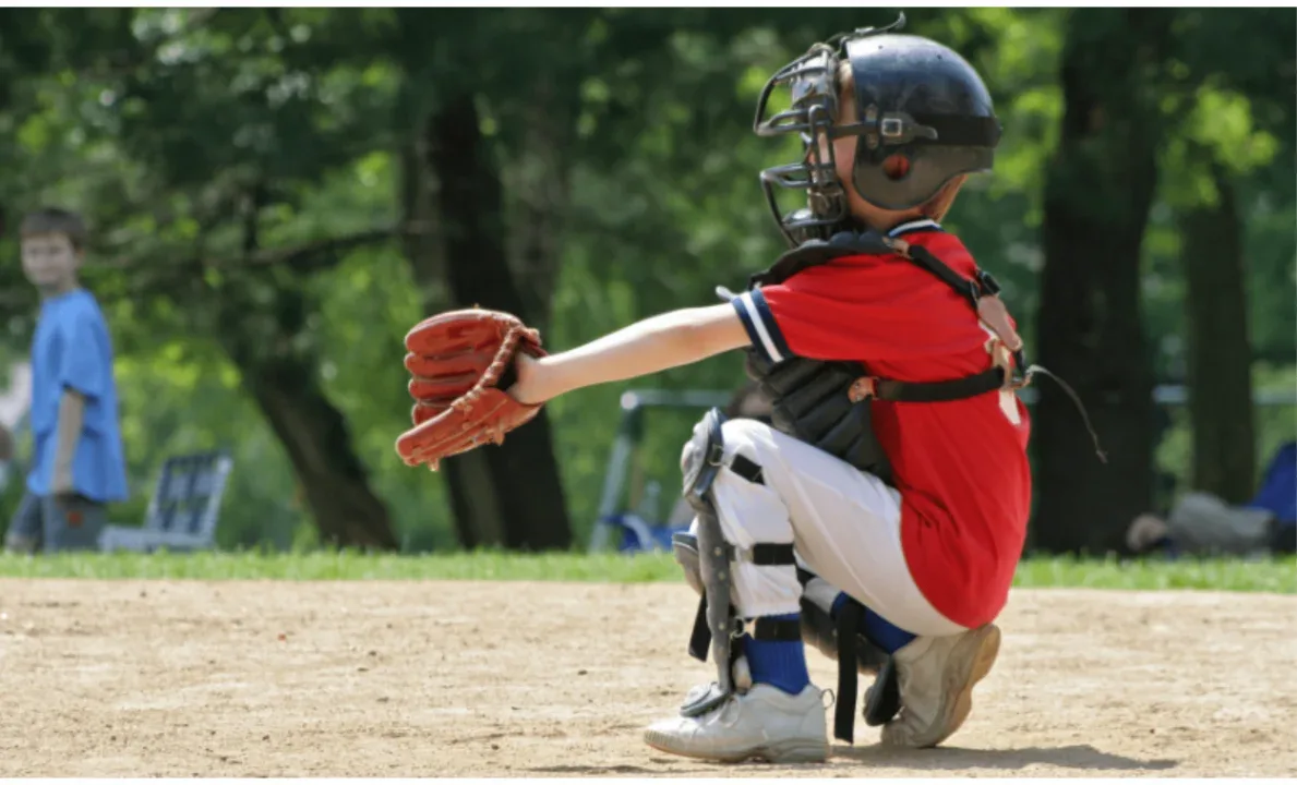 the best baseball gloves for 10 year old